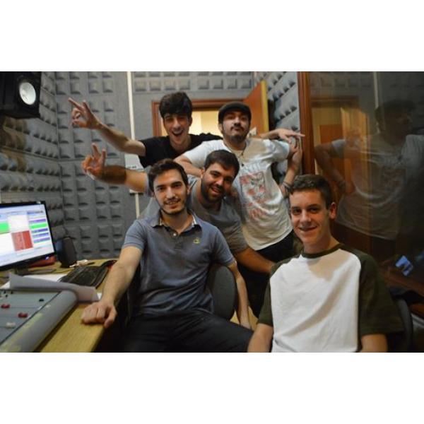 Imagen noticia: EISVRadio tu radio en Internet Imagen noticia: EISVRadio tu radio en Internet